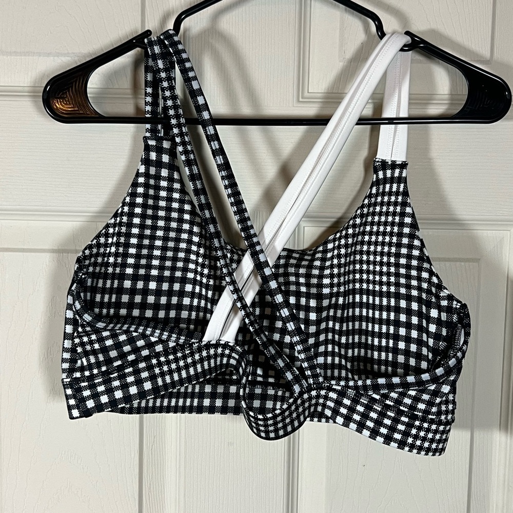 Tasc from Wantable Sports Bra and 7/8 Leggings Set, Checkered, pockets, XL - Picture 3 of 9